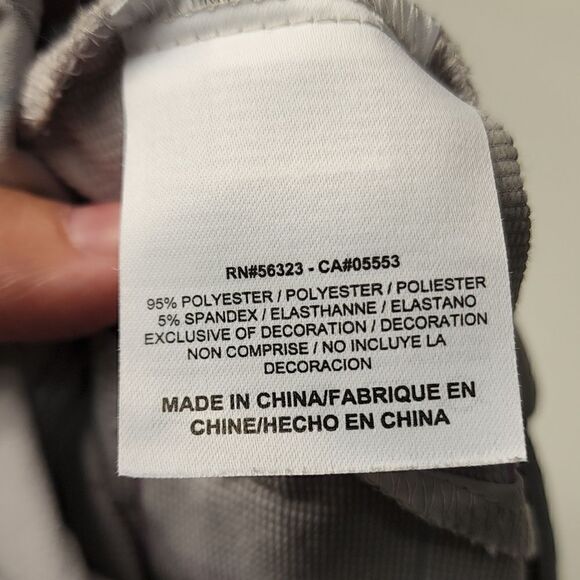 Nike Dri-Fit Golf Shorts Men's Size 8 Pinstripes Deep Pockets Logo Embroidered - Picture 9 of 11